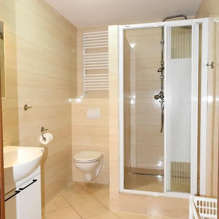 Adela Apartamento *